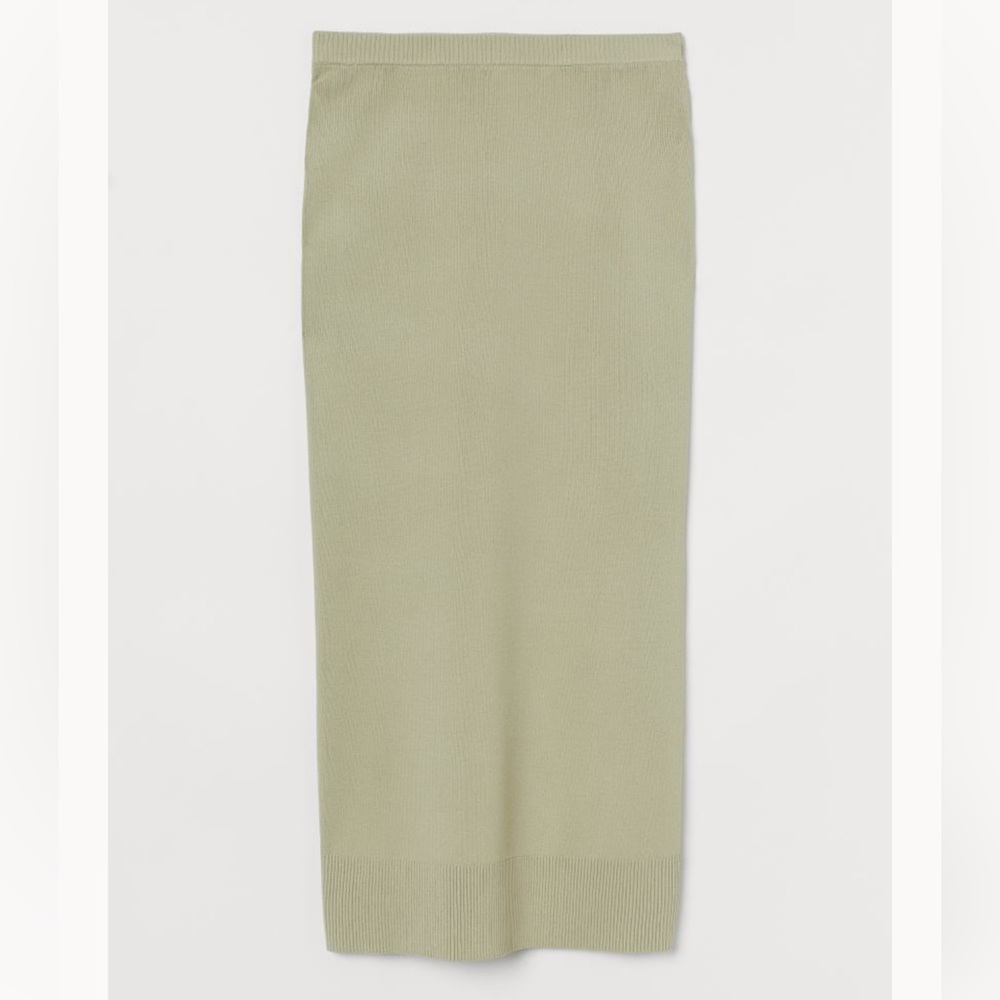 Two-piece fine knit set